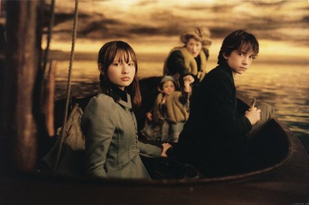 snicket-still50.jpg